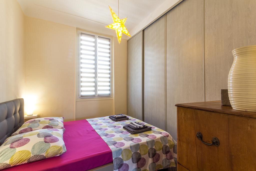Beautiful Apartment By The Sea Front Ница Екстериор снимка