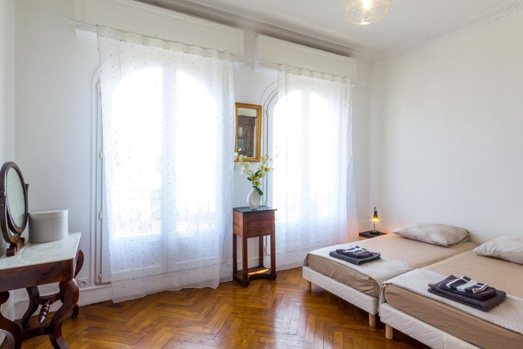 Beautiful Apartment By The Sea Front Ница Екстериор снимка