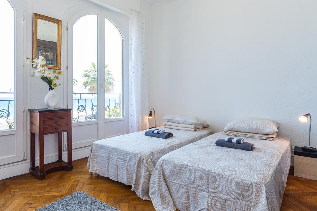 Beautiful Apartment By The Sea Front Ница Екстериор снимка